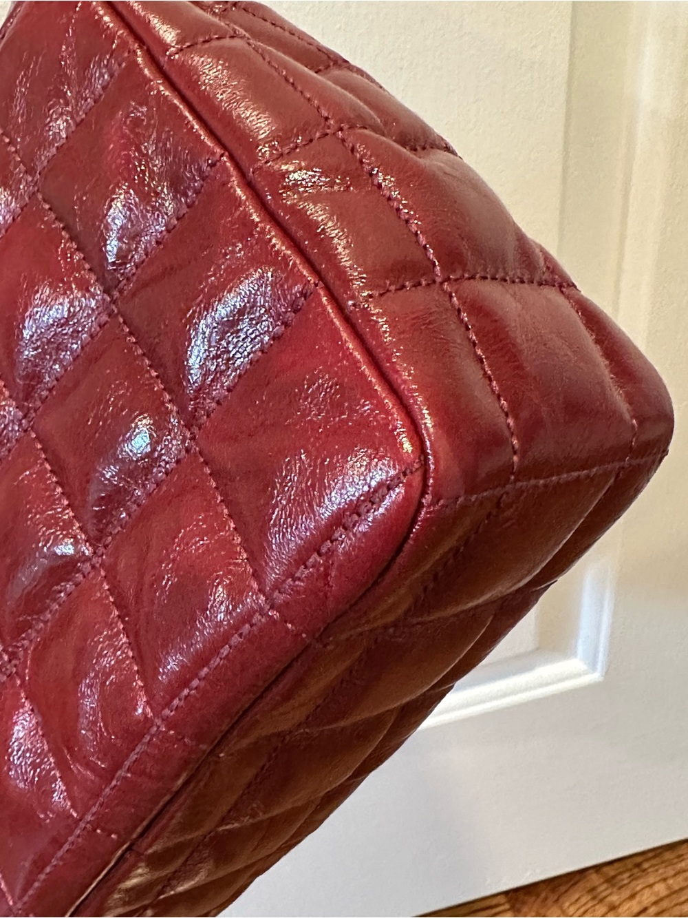 Michael Kors Extra Large Soho Quilted Berry Color Leather Chain Shoulder Bag – - Picture 6 of 10